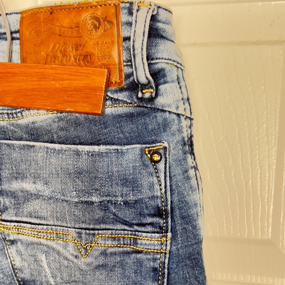 Diesel Made in Italy Slim Skinny Low Waist Jeans Size 28 - Picture 3 of 8
